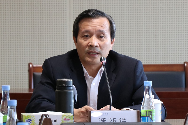 潘新祥到阳江校区检查指导工作