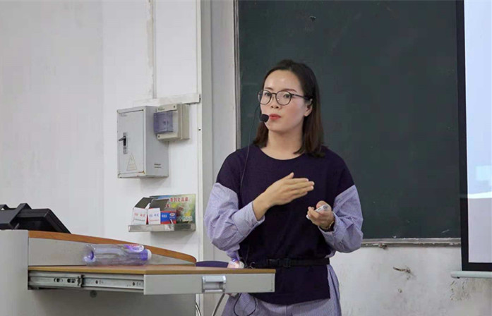 1543193986116185.jpg 教学竞赛-刘才琴_副本.jpg