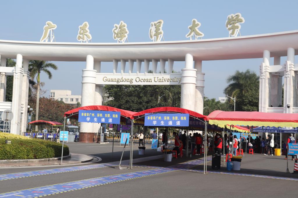 学校迎接2022年春季学期学生返校