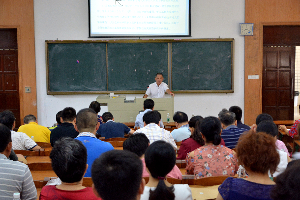 1530773374645477.jpg 杨文进行农学院酬金分配方案修订说明.JPG