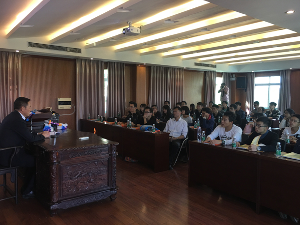1481508809744794.jpg 刘康平总经理作报告1.JPG