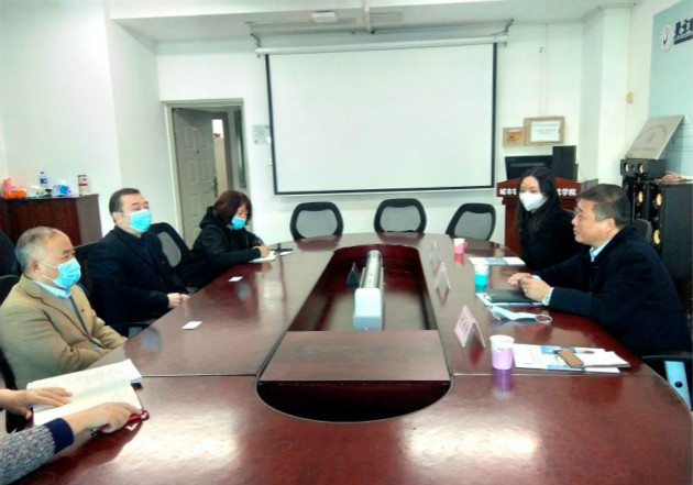 附图2:与北京联合大学俄交大联合交通学院座谈